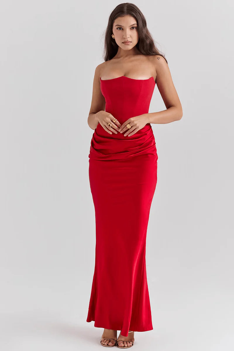 Luxe satiné – robe élégante sans bretelles